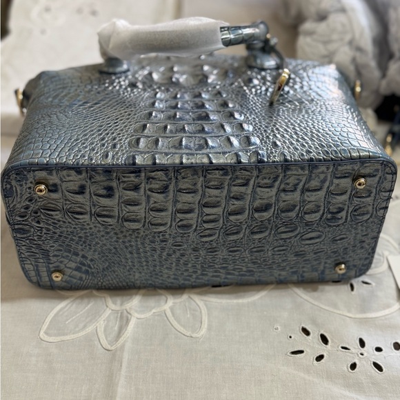 Brahmin “Stunning” Purse And Wallet Set. NWT - Picture 4 of 15